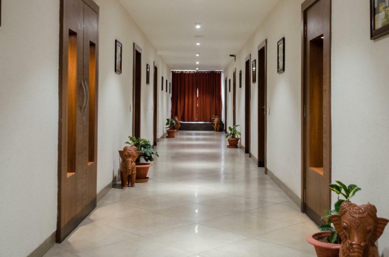 Hotel Genista Inn Ranchi Bagian luar foto