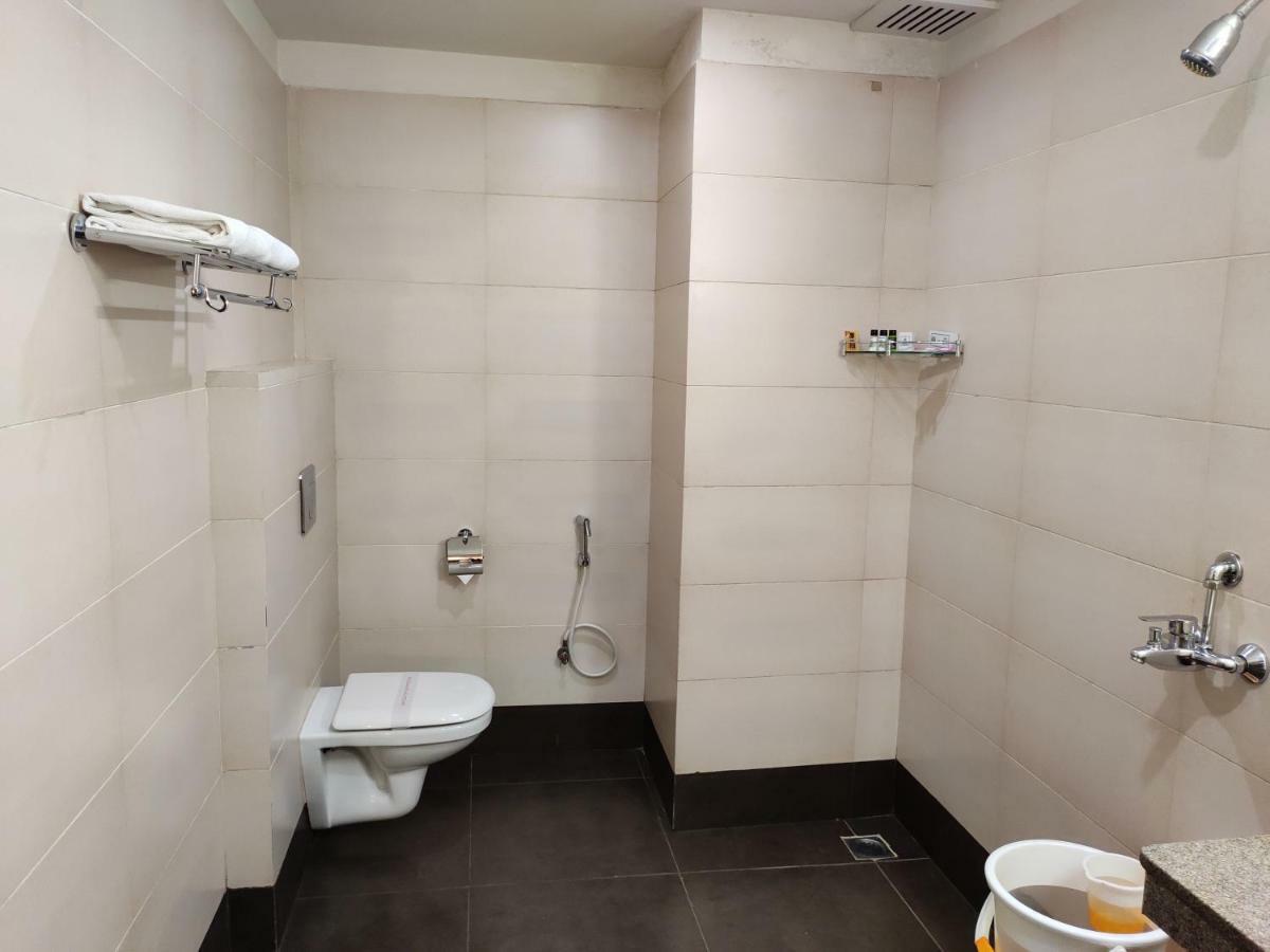 Hotel Genista Inn Ranchi Bagian luar foto